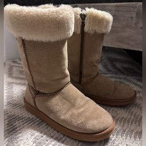 Women’s LAMO uggs (7)